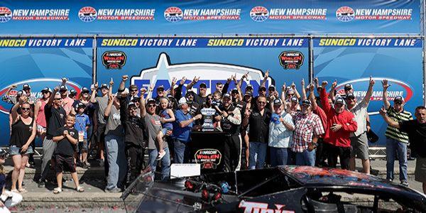 Bobby Santos III Wins the NASCAR Whelen Modified Tour Eastern Propane & Oil 100