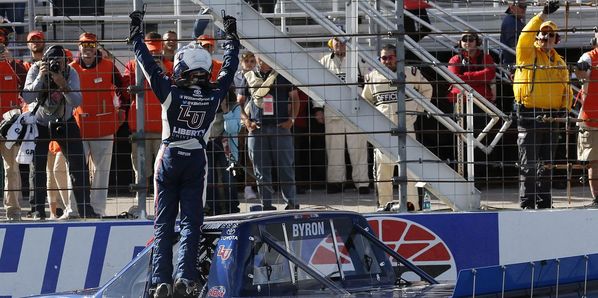 William Byron dominated Saturday's UNOH 175, the inaugural race in the Camping World Truck Series Chase at New Hampshire Motor Speedway.