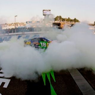 Kyle Busch Wins 092417 Thumbnail