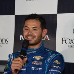 Gallery: Kyle Larson's Visit to Foxwoods Resort Casino