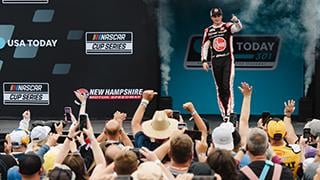 Access the Frontstretch