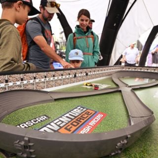 Adventure Force: Crash Racers