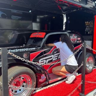 Synergy SpeedLab: Mobile Sim Racing Experience